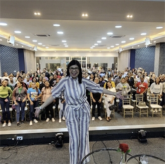 Coopzoamerica prensenta extraordinaria conferencia con la reconocida Dra. Ana Simó, con el tema Salud mental: Equilibrando Roles Coopzoamerica prensenta extraordinaria conferencia con la reconocida Dra. Ana Simó, con el tema Salud mental: Equilibrando Roles